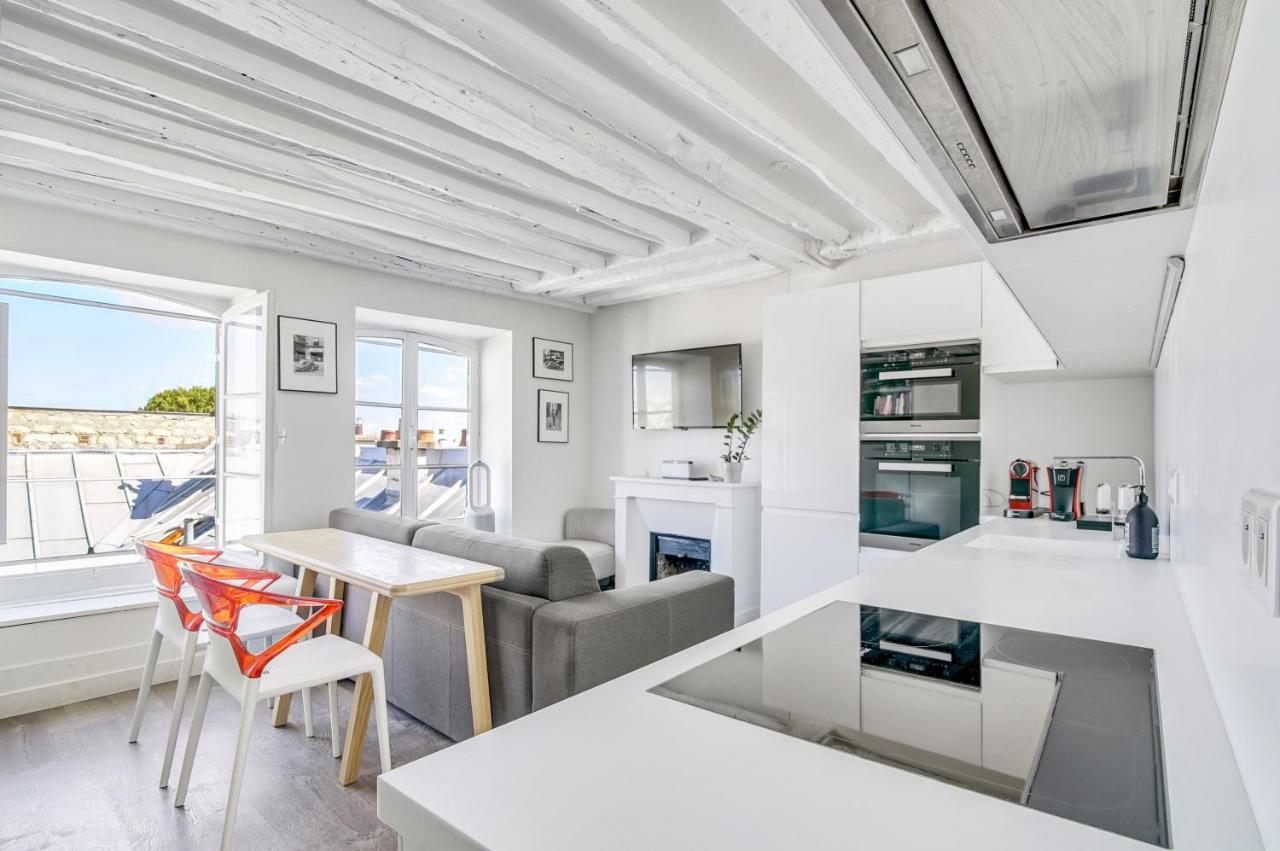 Luxury, Cosy & Quiet 1 Bedroom Apt, St-germain-des-pres Apartment *